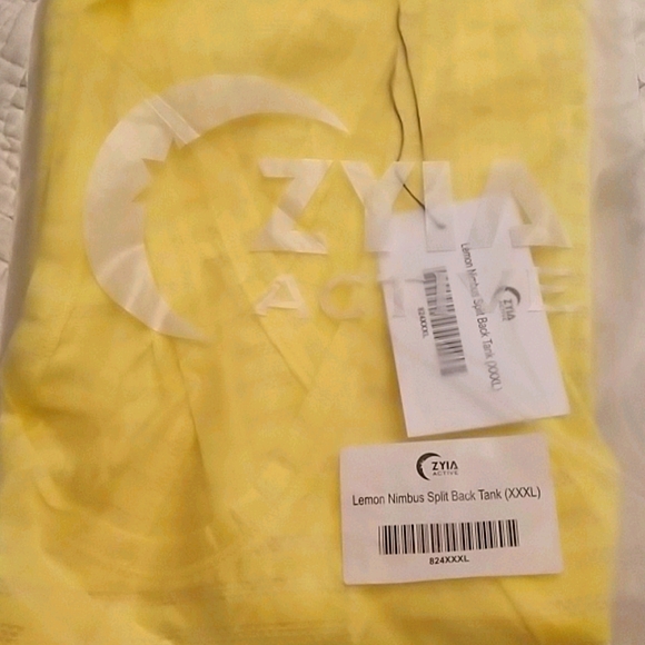 NWT Zyia Lemon Nimbus Split Back Tank - Picture 2 of 4